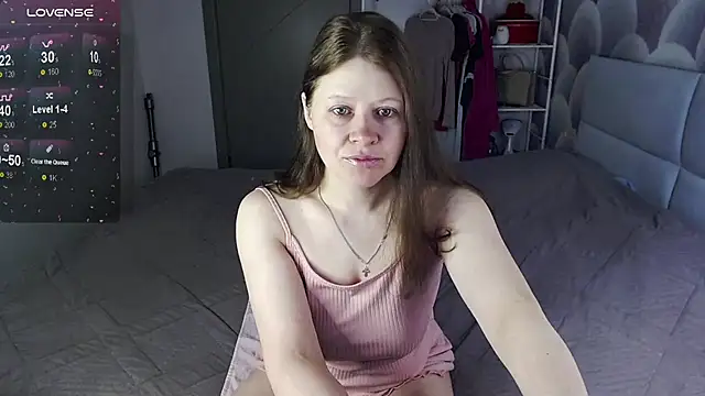 Aleksasamuii online show from April 12, 10:45 pm