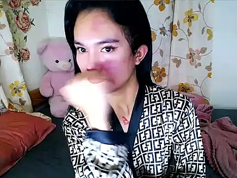 devine goddess online show from April 15, 3:34 pm