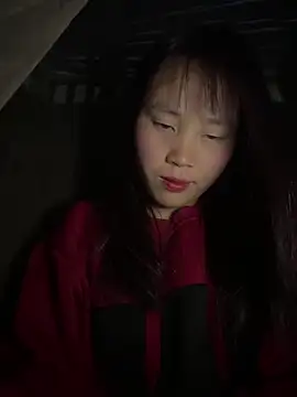 kekely online show from February 3, 10:56 pm