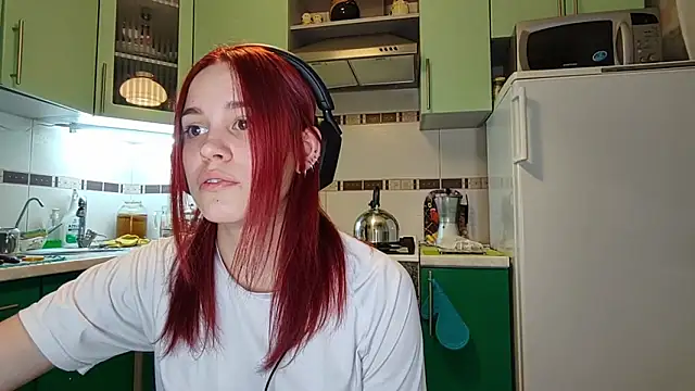 CalandraRolon online show from February 17, 4:17 pm