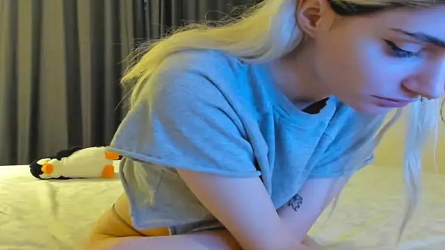 Lesyalisss online show from March 20, 10:25 pm