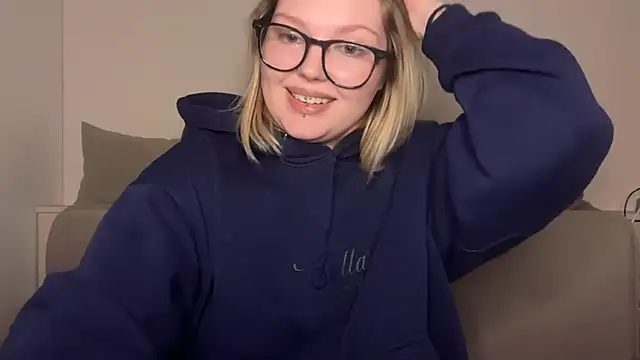 Ophelia Ritz online show from March 24, 12:49 am