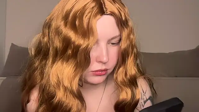 Ophelia Ritz online show from February 23, 7:02 pm