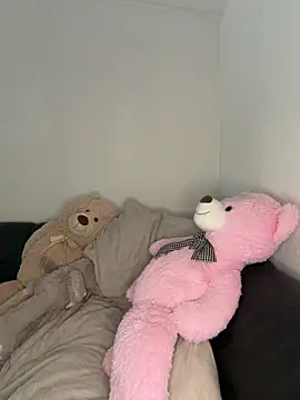 Zoey  08 online show from March 15, 1:24 pm