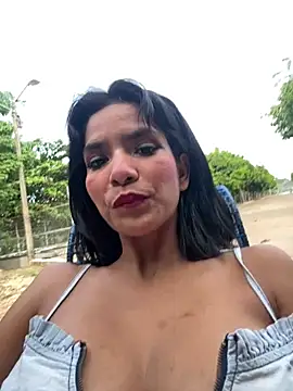 Kitty Wild 19 online show from June 16, 10:22 pm