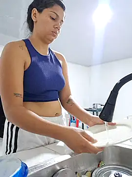 Cris18sexy online show from February 5, 11:52 pm