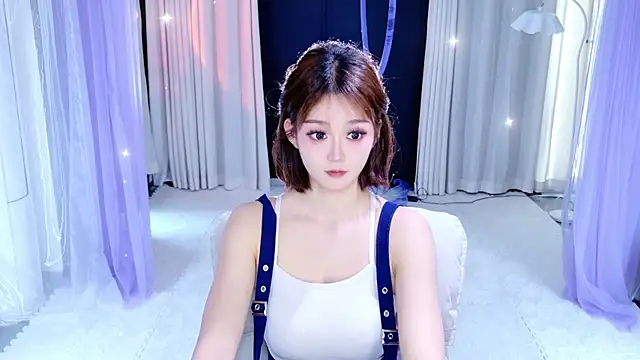 Dancer Lucky-Nini online show from April 9, 4:15 am