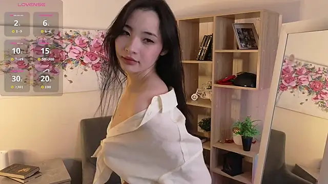 Noiry Vuvez online show from March 8, 6:23 pm