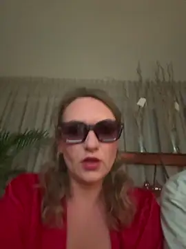 hottogetherNL online show from June 9, 9:14 pm
