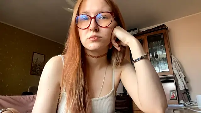 LaureenVielma online show from March 14, 7:31 am