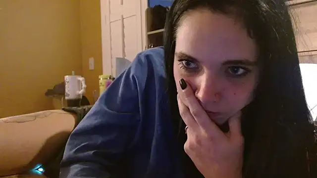 ahungkittykat online show from March 12, 3:20 am