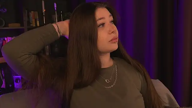 vanessaparadiza online show from April 16, 2:06 pm