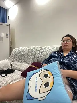 Youyou 12 online show from March 7, 2:57 pm