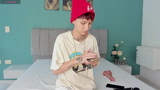 Jessi Rosse online show from April 18, 8:42 pm