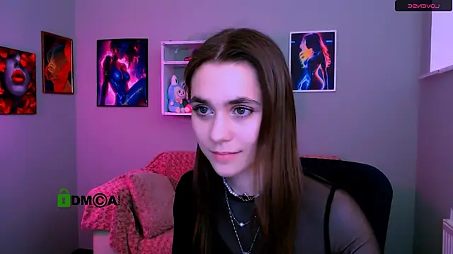 laurenmurrr online show from April 17, 12:51 pm