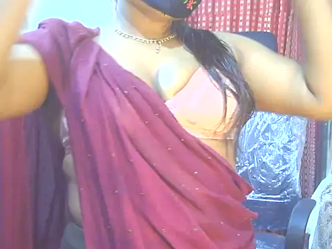 Nusrat Faria online show from April 16, 9:39 pm