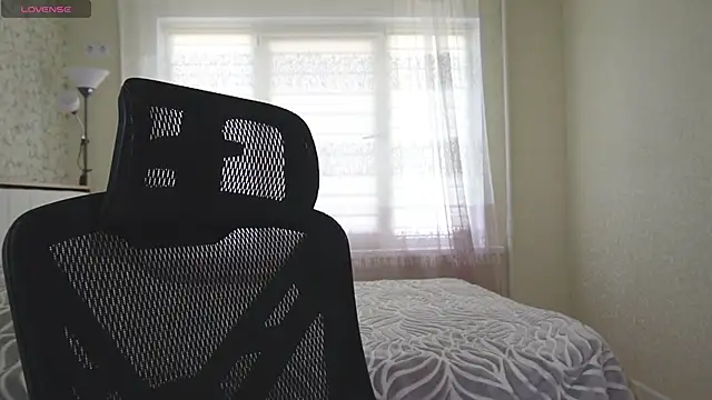 Nellie baby online show from April 2, 9:40 am