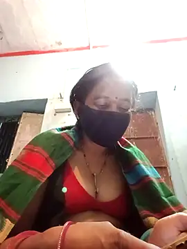 Raamdevi158 online show from February 12, 8:43 pm