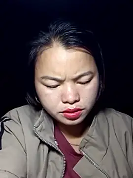 emlylyxinh online show from February 20, 7:15 pm