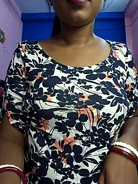 Mahira06 online show from March 23, 4:02 pm