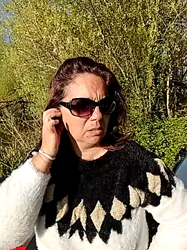 pulpeuse64 online show from April 4, 7:18 am