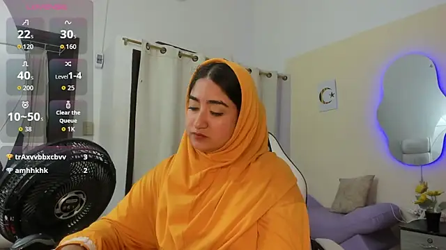 SamiraAwada online show from April 13, 7:25 pm