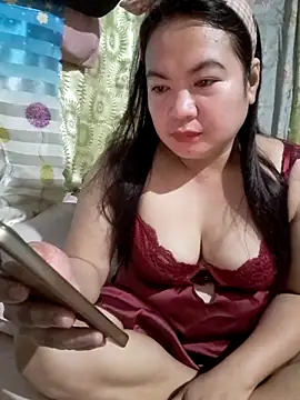 Zyramae 25 online show from February 13, 1:57 pm