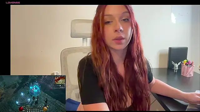 AustrianGirl99AtWork online show from March 25, 12:49 am