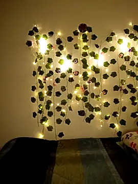 melly whatson online show from February 23, 10:48 am