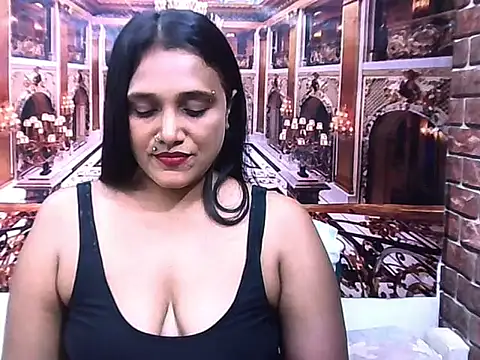 IndianSexyLady20 online show from May 4, 3:38 pm