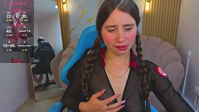 Ariana18 b online show from March 21, 1:05 pm