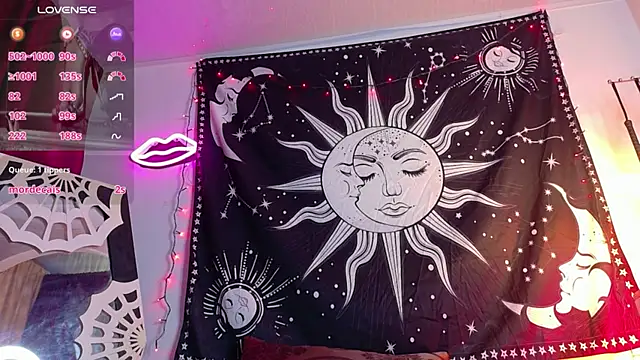 MadLustt online show from February 24, 1:32 pm