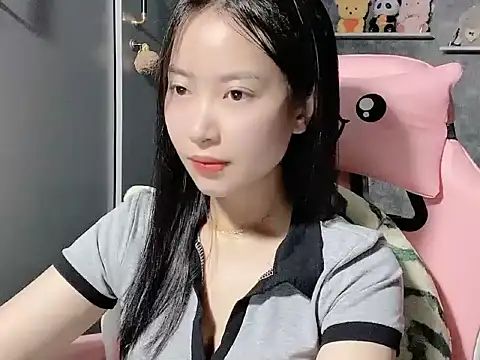 Linne6789 online show from April 3, 2:15 pm