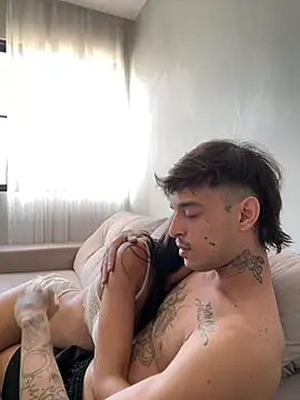 ruffvip online show from March 8, 6:12 pm