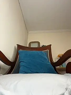 LilaRvsh online show from March 30, 5:23 pm