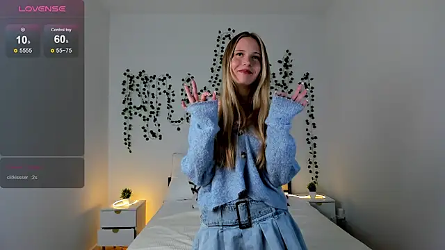 EllyMartinez online show from February 5, 4:21 pm