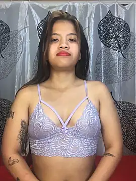 Vilu and Xuxi  online show from April 19, 11:18 pm