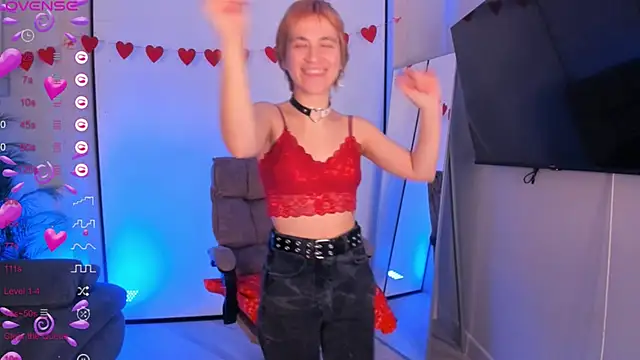 AutumnWhisper online show from March 11, 9:50 pm