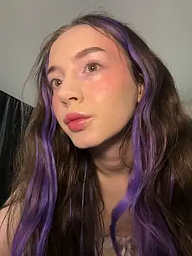 OliviaMorgan  online show from June 4, 5:56 am