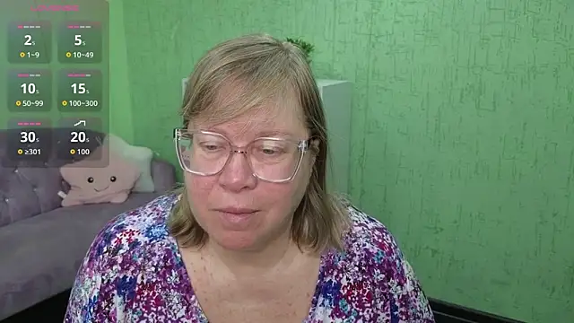 Emma Eclipsee online show from February 5, 9:12 am