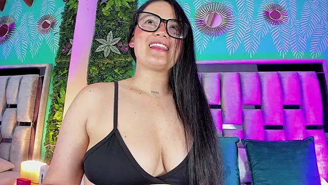 Mari cooper1 online show from April 22, 10:07 pm