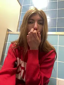 Bubble Chloe online show from February 13, 2:19 pm