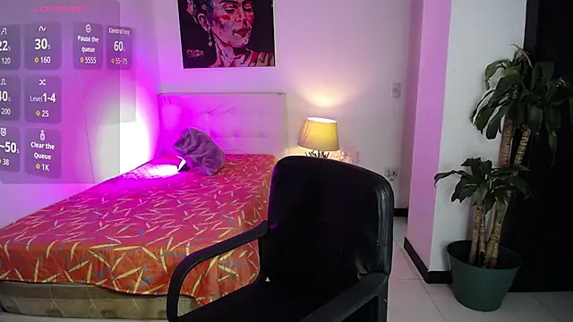  sol cute online show from February 19, 12:59 pm