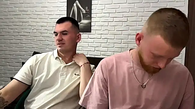 Adam ice online show from April 16, 9:39 pm