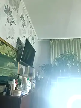 MiaMooly online show from March 25, 6:00 pm