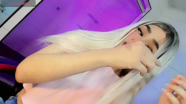 Maddye Fox online show from July 1, 3:28 am