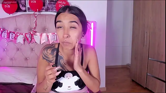 liittle  baby online show from February 23, 12:15 pm