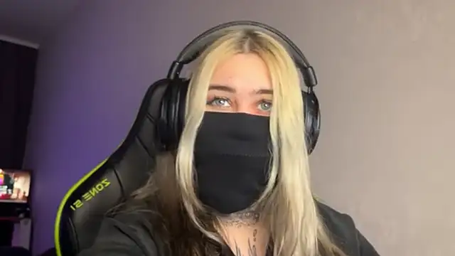 UnaXyling online show from February 6, 8:18 am