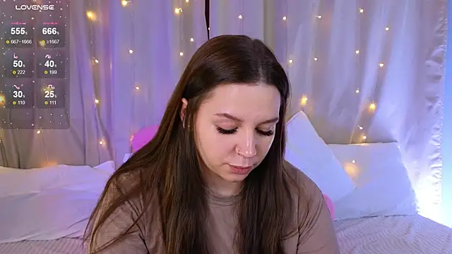 kira sweety x online show from March 30, 7:57 pm