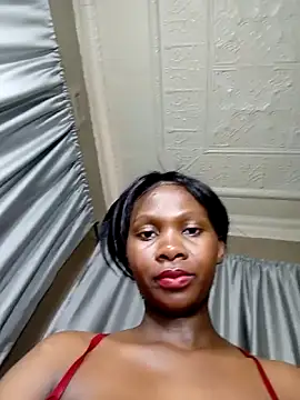 PussyFarrie online show from June 19, 9:46 am
